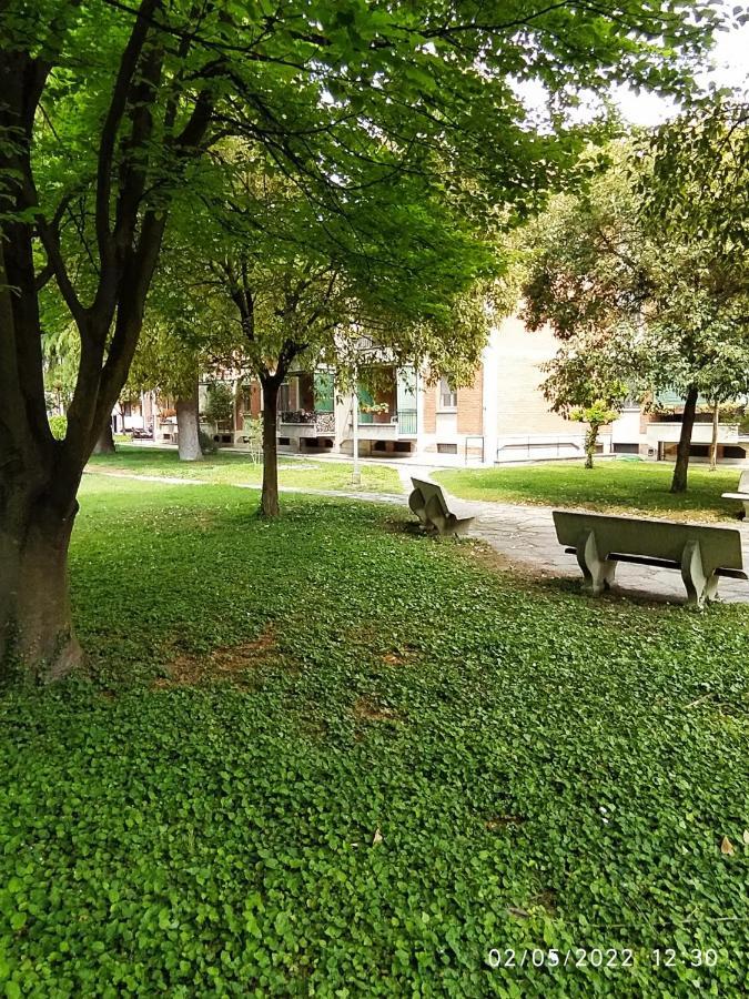 Casa Laghetto Policlinico Vila San Donato Milanese Exterior foto